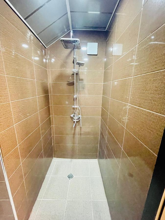 Quality Inn Tbilisi Exterior foto